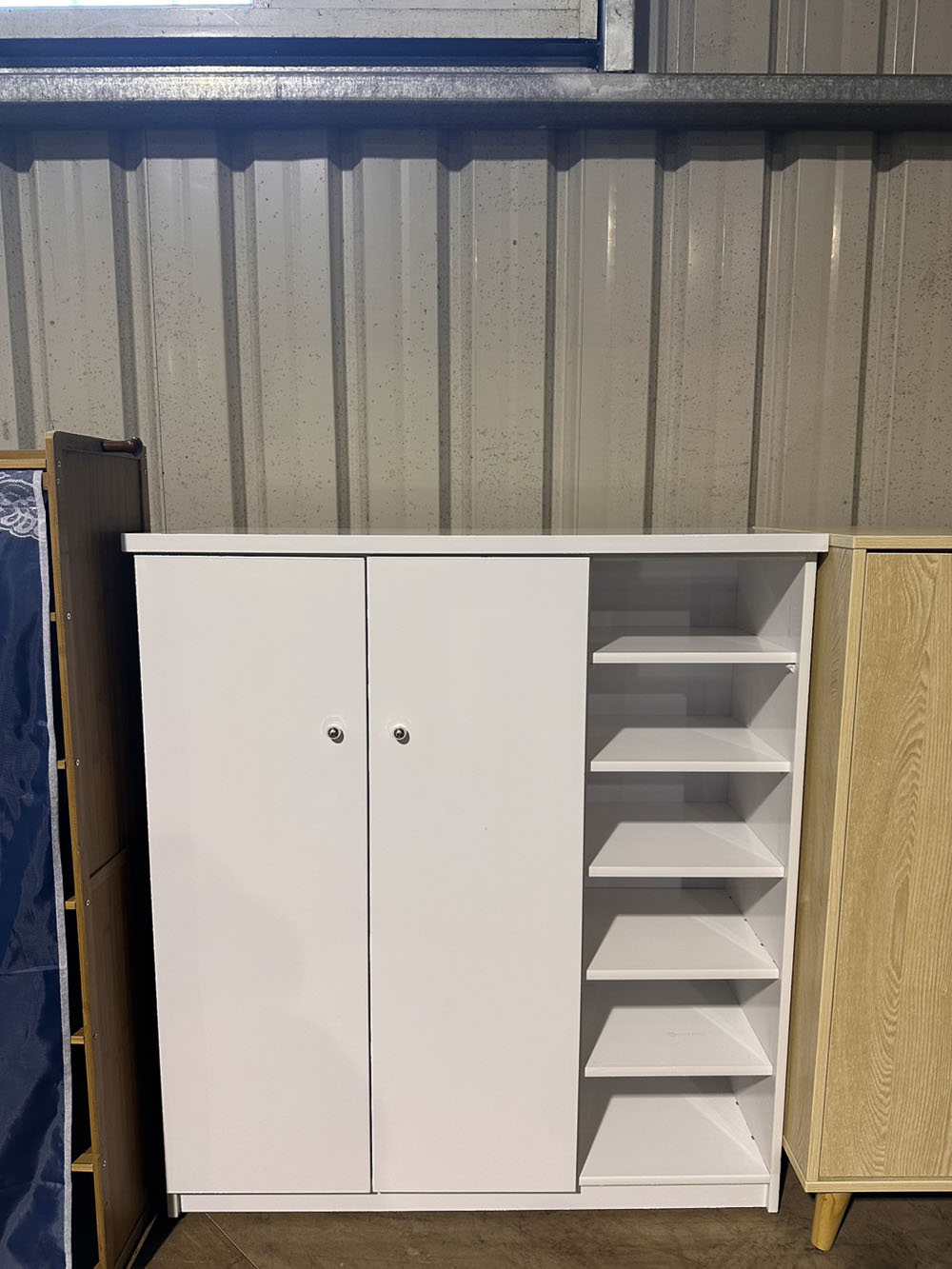 白色三門收納櫃層架款